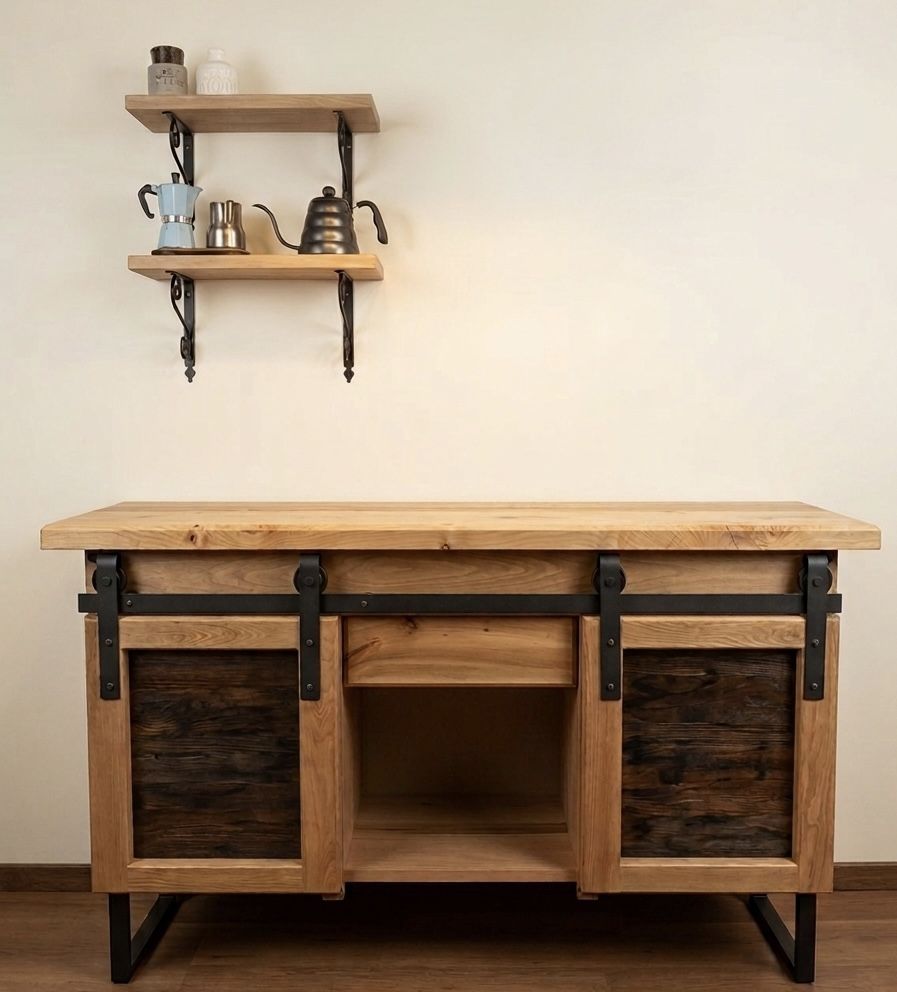 Aparador de madera maciza con puertas correderas y estructura de fierro